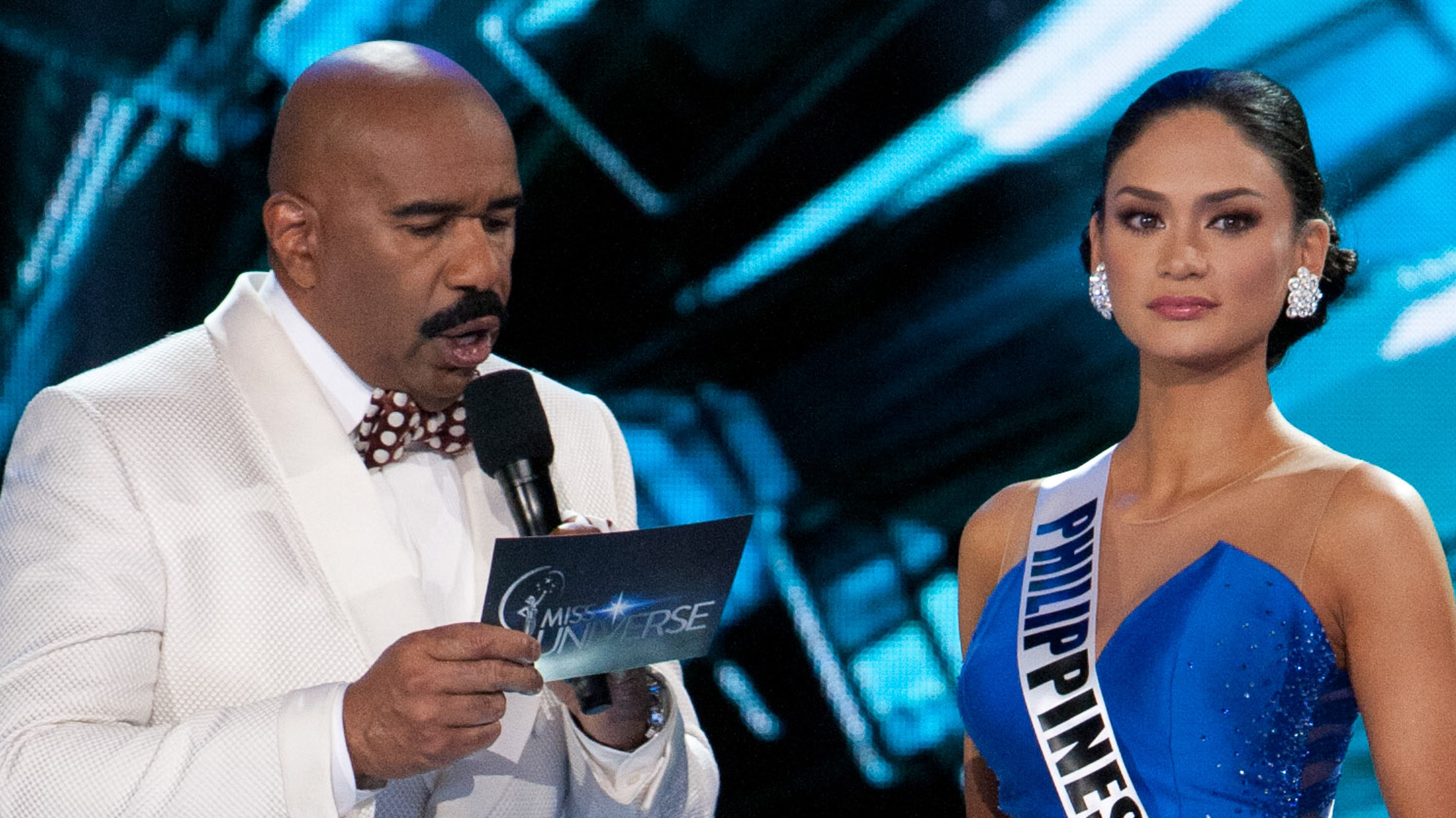 Steve Harvey To Host Miss Universe In Ph Dot