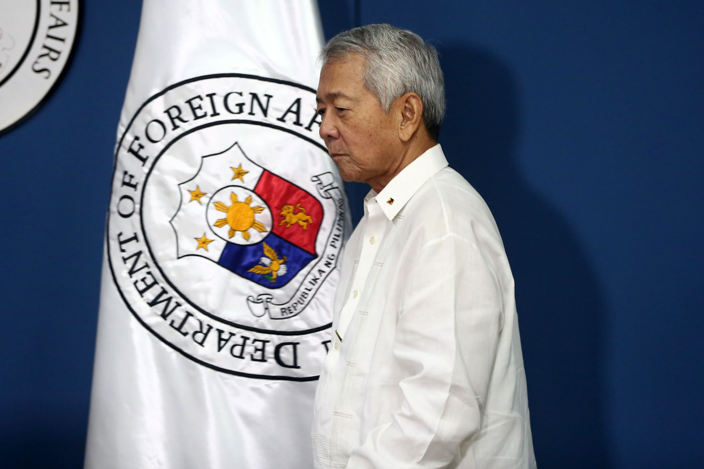 INTERNATIONAL CASE. Philippine Foreign Affairs secretary Perfecto Yasay delivers a brief statement on the award of the Arbitral Tribunal constituted by the UN Convention on the Law of the Sea on the disputed West Philippine Sea during a press conference at the DFA head office in Pasay City on Tuesday, July 12, 2016. Photo by Ben Nabong/Rappler 