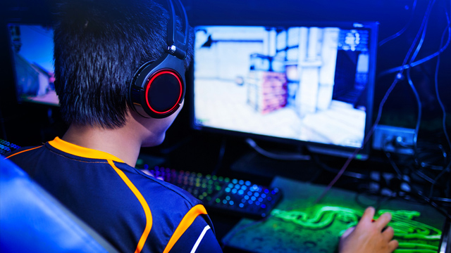 GROWING SCENE. An esport athlete competes at Thailand's Intel Game Time event in June 2017. Photo from Shutterstock 
