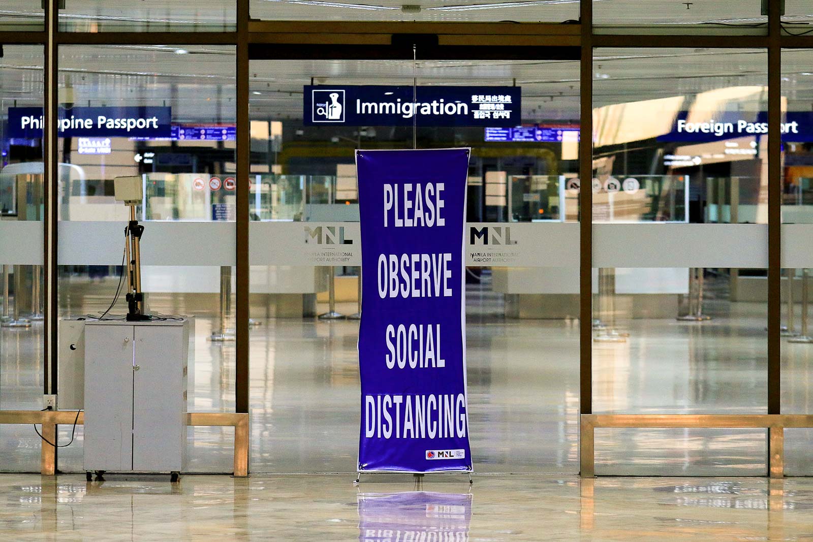 DISTANCING. The Ninoy Aquino International Airport Terminal 1 installs precautionary measures on May 8, 2020, in preparation for the general community quarantine after the enhanced community quarantine. Photo by Inoue Jaena/Rappler 