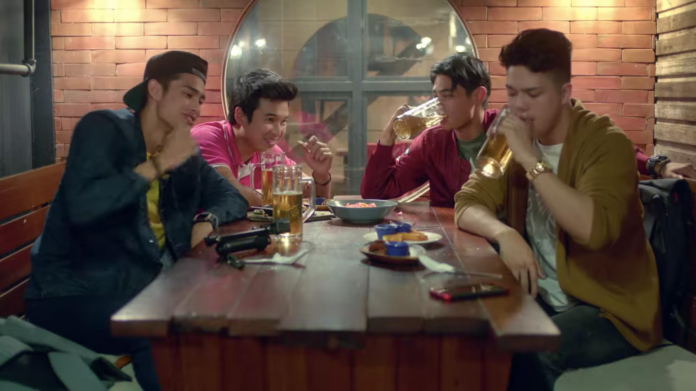 YOUTH ORIENTED FILM. Donny Pangilinan, Jerome Ponce Enrile, Kiko Estrda, and Elmo Magalona stars a friends in 'Walwal,' All screenshots from YouTube/Regal Entertainment  