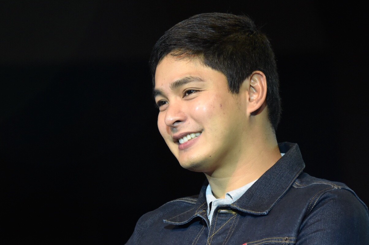 COCO MARTIN. The actor shoulders the funeral costs of his former co-star Kristofer King. File photo by Angie de Silva 