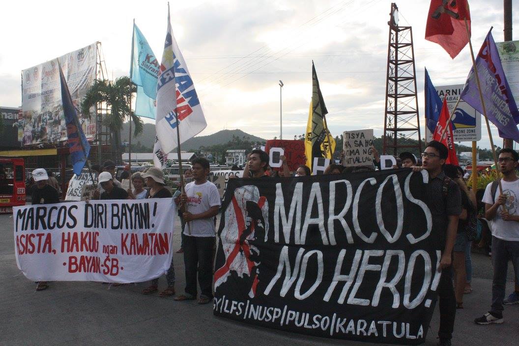 TACLOBAN. Protests in the city most devasted by supertyphoon Haiyan. Photo by Jazmin Bonifacio/Rappler 