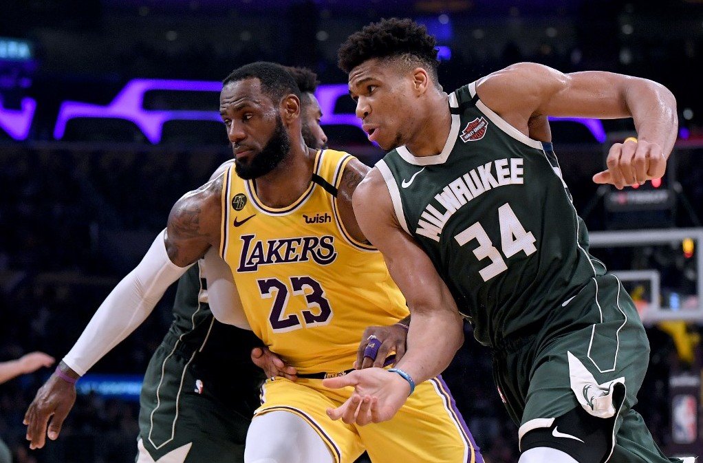 TOP GUNS. LeBron James’ Lakers lead the Western Conference while Giannis Antetokounmpo’s Bucks pace the Eastern side before the league shutdown. Photo by Harry How/Getty Images/AFP 