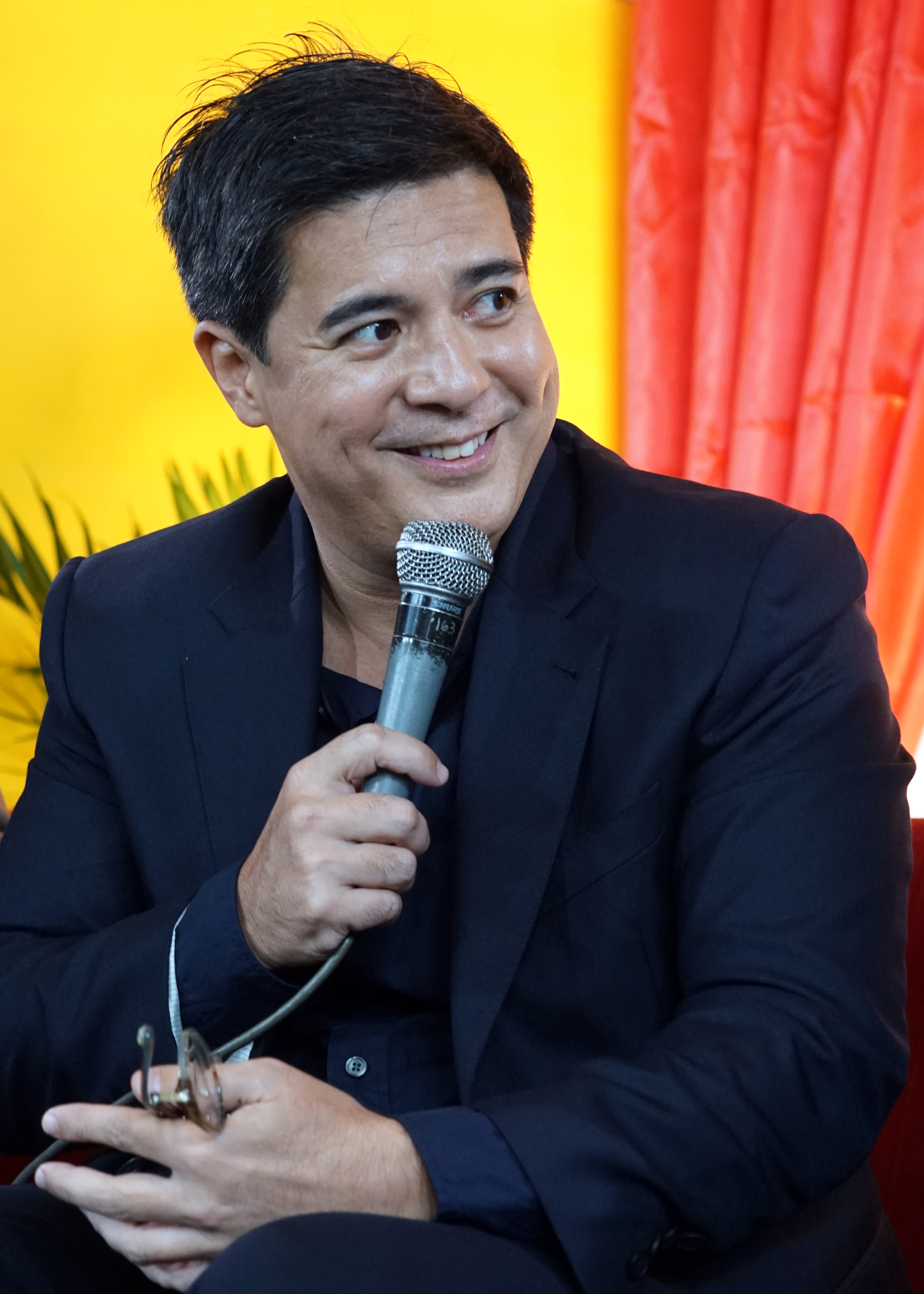 Aga Muhlach says he still wants to witness many things, including the achievements of his kids. 
