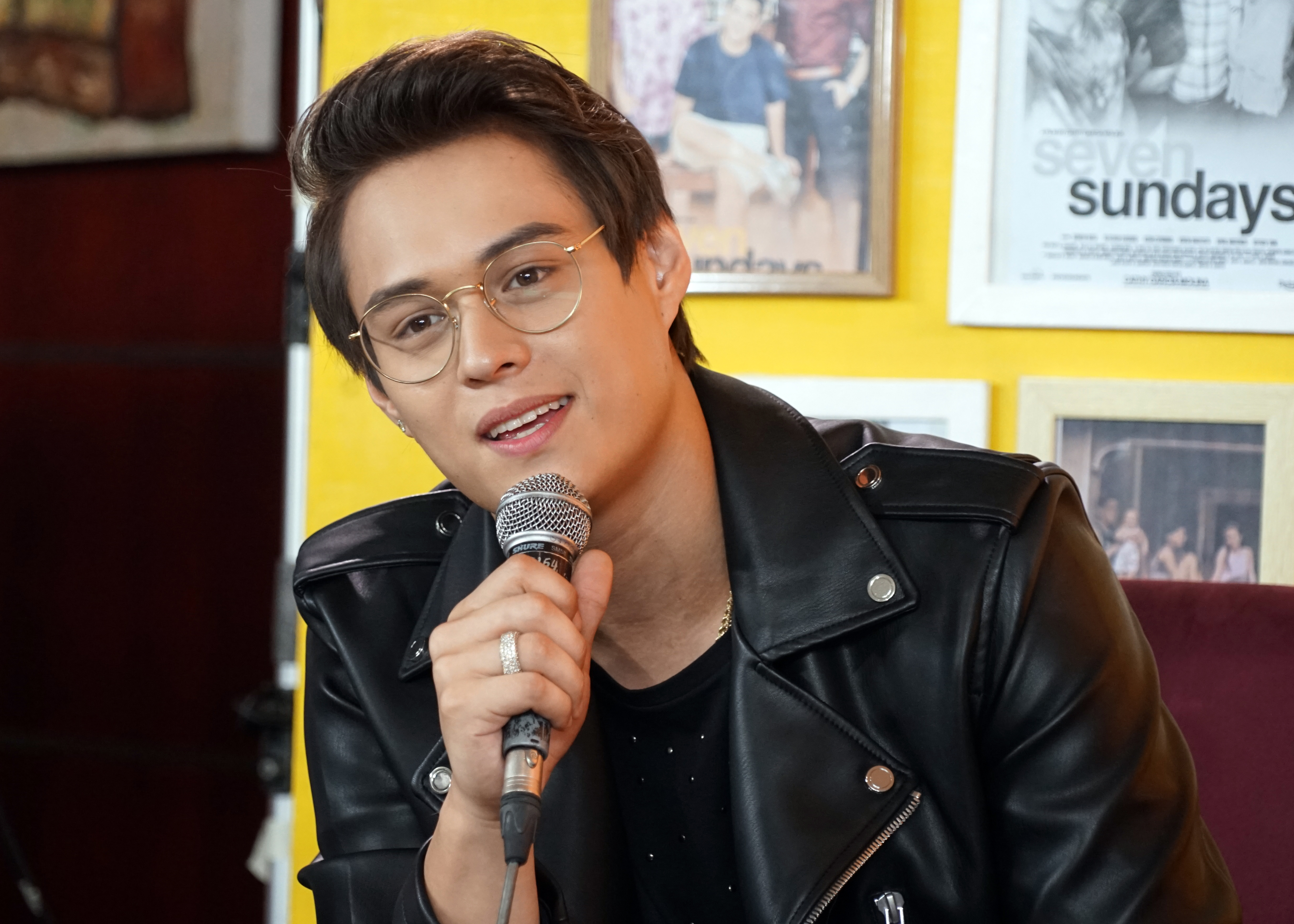 Enrique Gil says he just cried while doing the eulogy scene in the movie. 