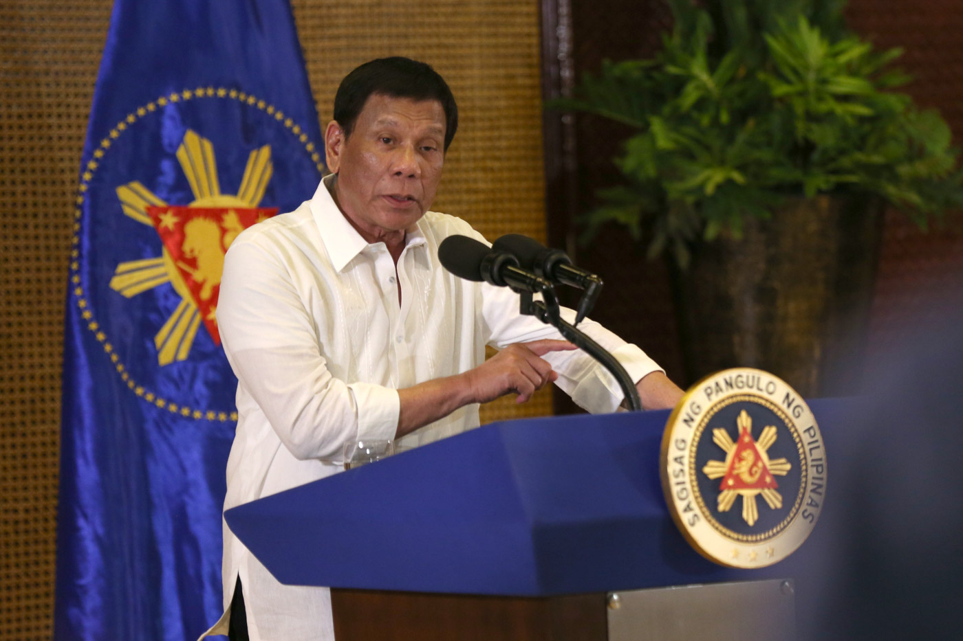 RARE DISEASE. President Rodrigo Duterte claims to have a rare muscular disease, myasthenia gravis, which may lead to drooping of eyelids and overall weakness. Malacanang file photo 