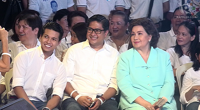 FAMILY. From L-R: Senator Grace Poe's son Brian, husband Neil Llamanzares, and mother Susan Roces.   