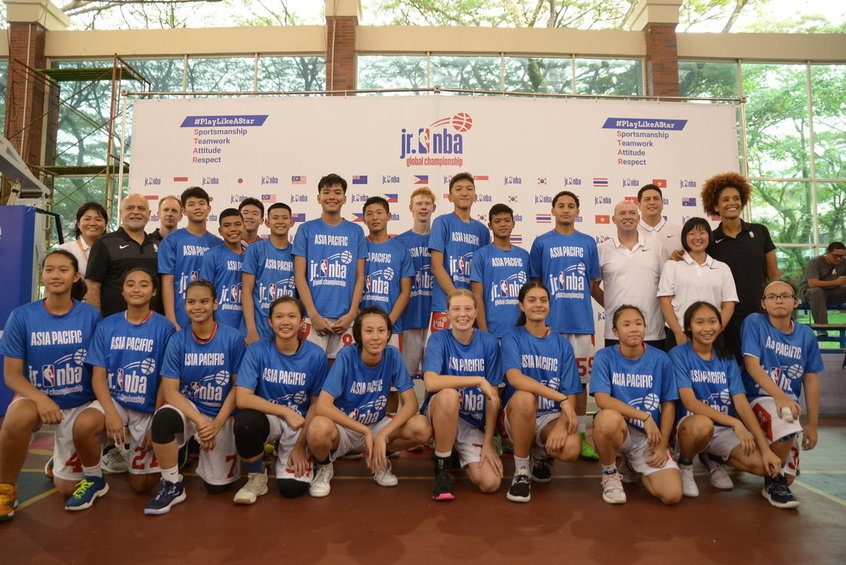 TOP PERFORMERS. Asia Pacific’s top 13- and 14-year-old boys and girls basketball players vie to show their wares against other teams from around the world in the US in August. Photo release 