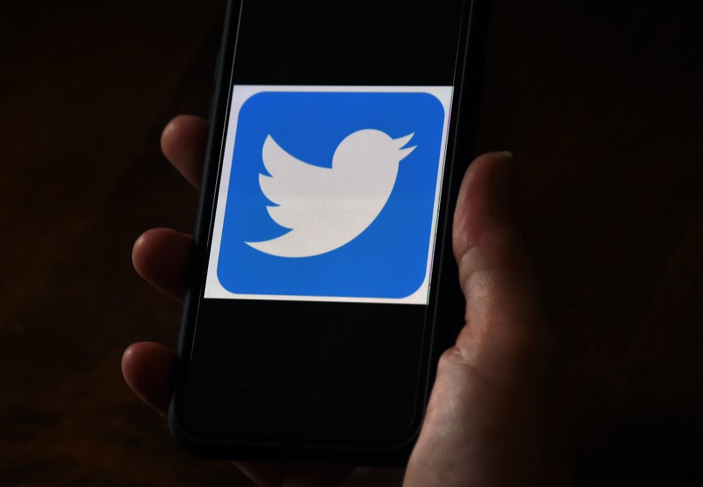TWITTER. In this file photo illustration, a Twitter logo is displayed on a mobile phone on May 27, 2020, in Arlington, Virginia. File photo by Olivier Douliery/AFP 