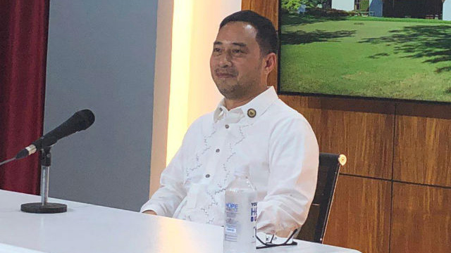 NOT HIM. Pampanga 1st District Representative Carmelo Lazatin II holds a press conference to deny his alleged involvement in a road rage incident that went viral online. Photo by Mara Cepeda/Rappler 