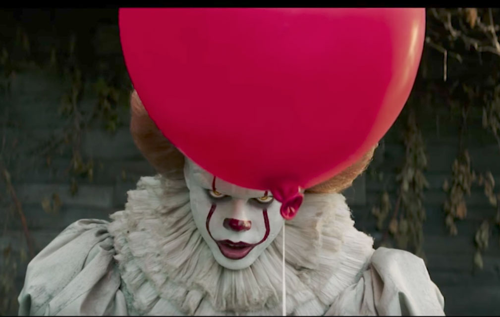 PENNYWISE. The demon clown is returning in 'It: Chapter 2,' along with a new set of actors. Screenshot from YouTube.com/WarnerBrosPictures 