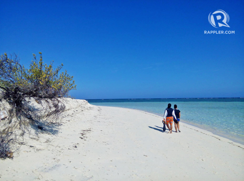 PRISTINE. The elbow-shaped Seco Island a few hours from the mainland is among Antique's best beaches, if not the best. Photo courtesy of Ros Flores 