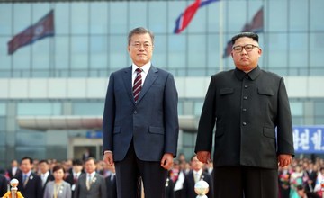 South Korea S Moon Jae In Seeks Fourth Summit With Kim Jong Un