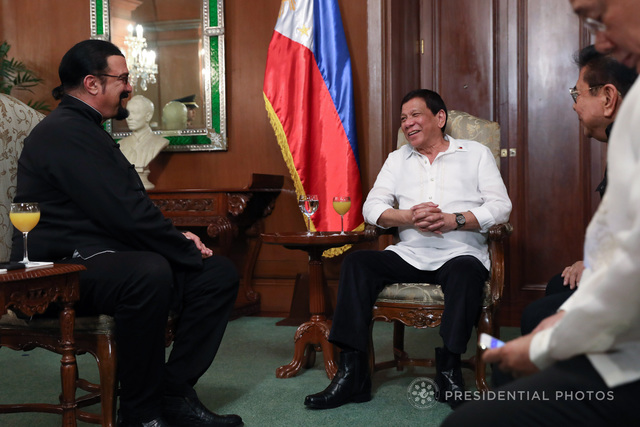 Steven Seagal meets Duterte at Palace. Image: Malacañang photo