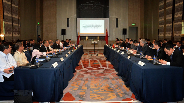 SEA DISPUTE. The Philippines and China discuss their sea dispute in the second meeting of their bilateral consultation mechanism on the South China Sea, held in Manila on February 13, 2018. Photo courtesy of DFA 