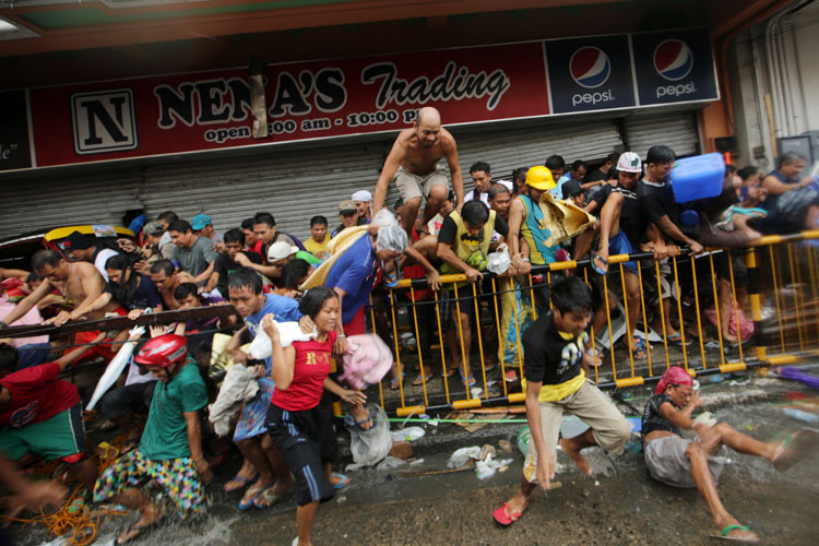 Is There A Lululemon Store In The Philippines Typhoon