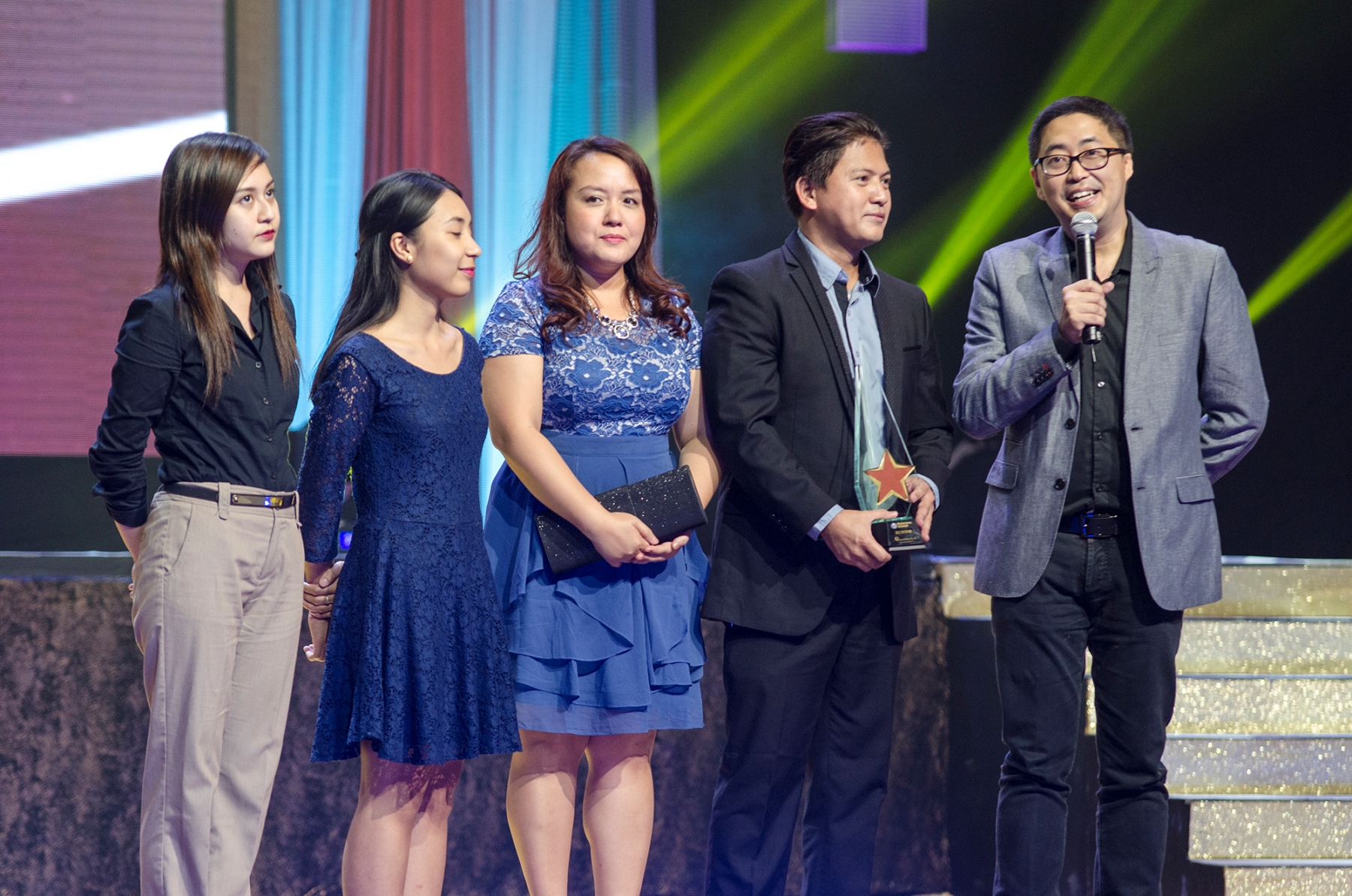 IN PHOTOS: Alden, Maja, Toni, more at the PMPC Star Awards for ...