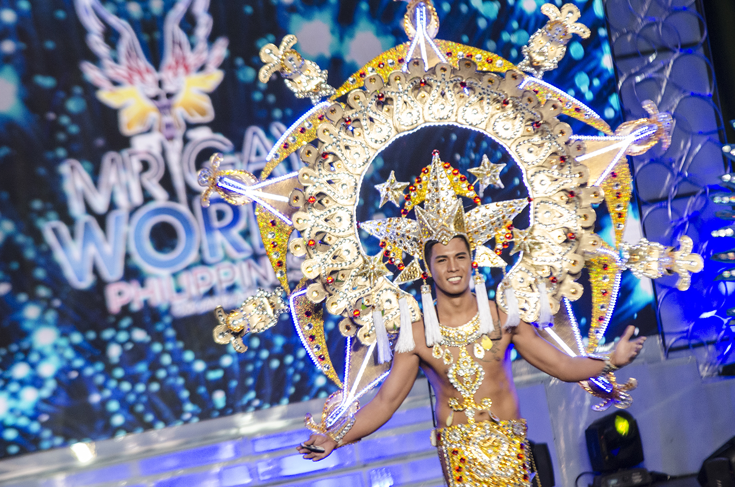 In Photos Mr Gay World Ph 2016 – See All The Show Stopping National