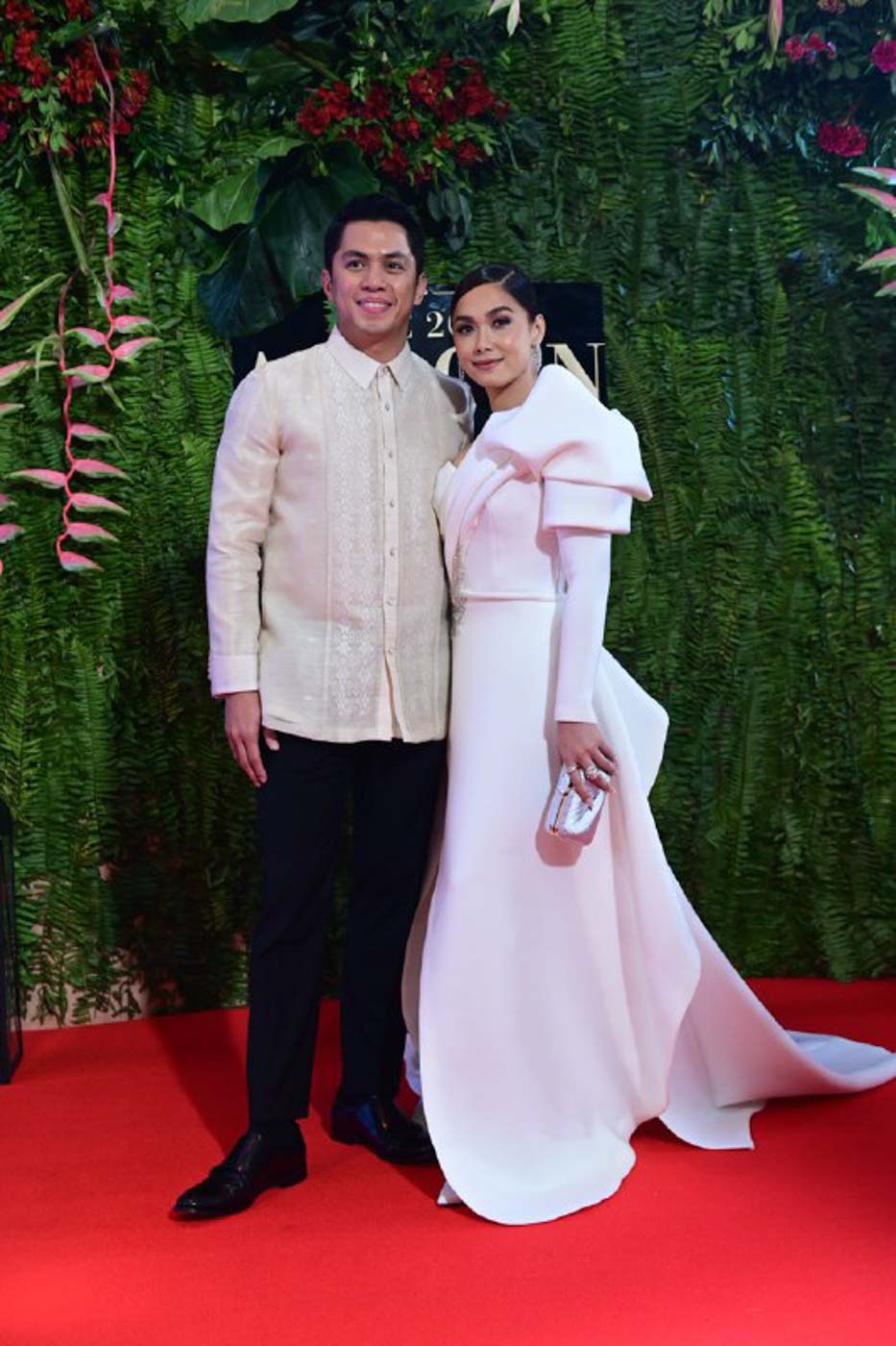 IN PHOTOS: Couples and love teams at the ABS-CBN Ball 2019