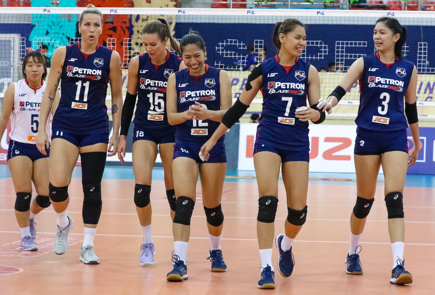 Stalzer lifts Petron Blaze past Generika-Ayala in PSL