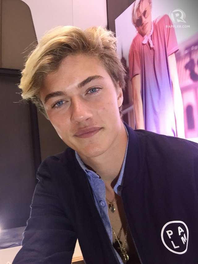 Supermodel Lucky Blue Smith's top tip for taking the perfect selfie