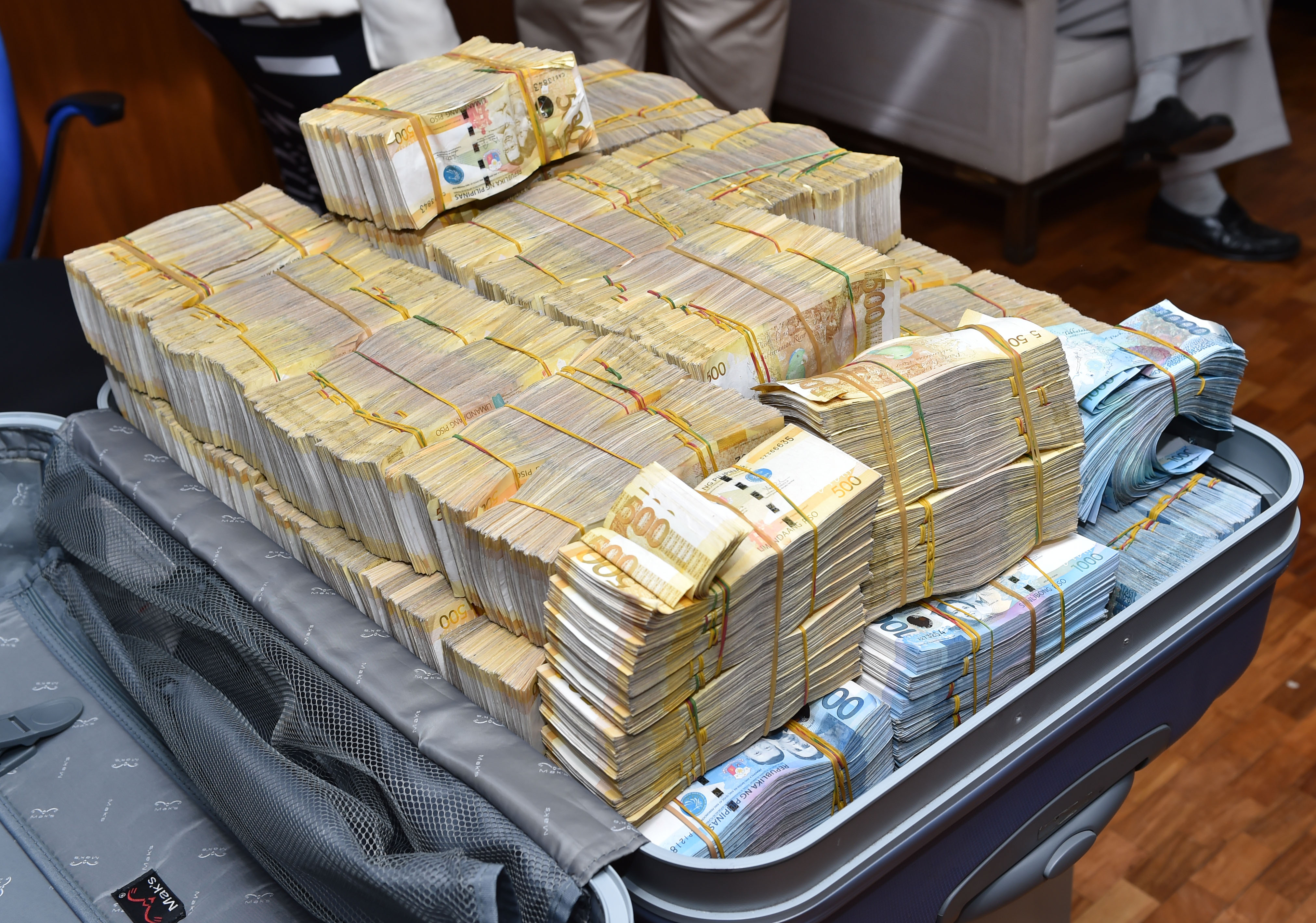 Kim Wong Returns Another P38 28M To AMLC kim-wong-returns-another-p38-28m-to-amlc