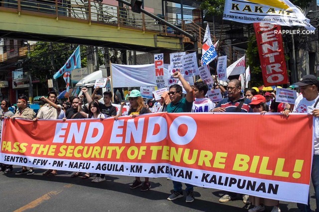 LABOR PROTEST. Trade union workers belonging to the Nagkaisa Coalition hold a protest in Mendiola, Manila on Labor Day, May 1, 2019, calling for an end to contractualization. Photo by Angie de Silva/Rappler 