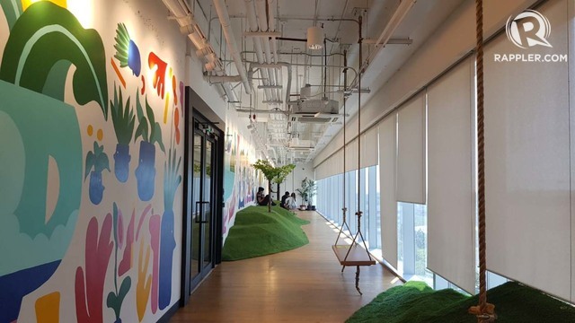 CONVENIENT. Once associated with startups, flexible workspaces have slowly become one of the leading drivers of office space demand, a trend that is expected to continue. Photo by Anna Mogato/Rappler    