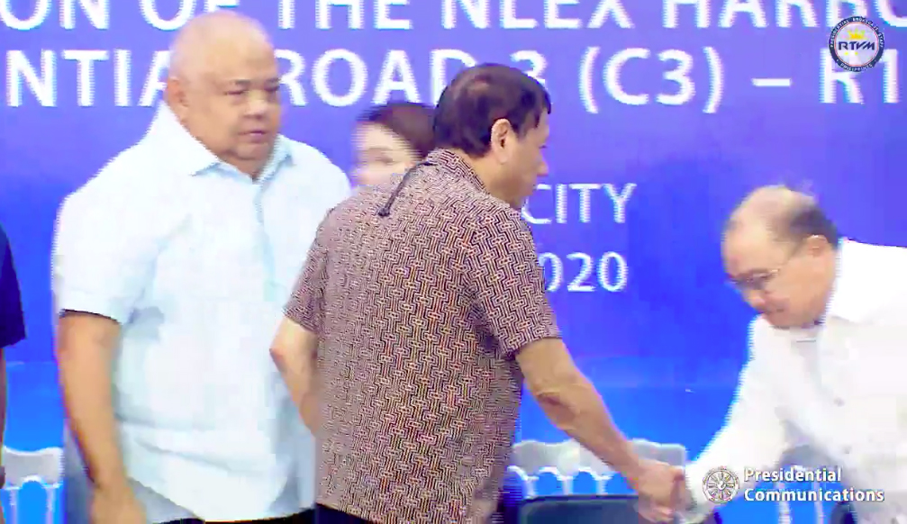 Duterte and MVP shake hands, set meeting - Rappler