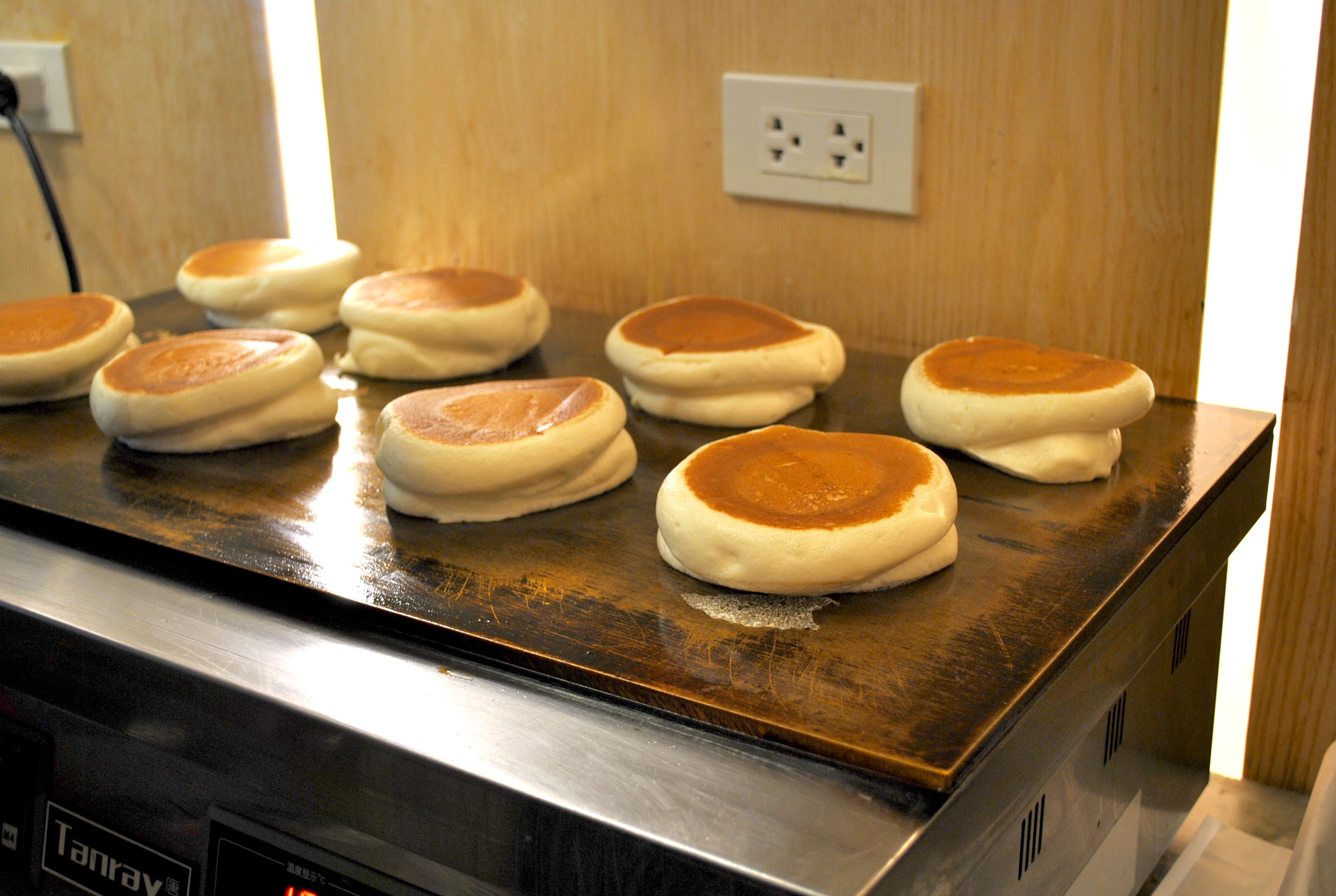 Menu, prices Puffy's Soufflé Pancake Café at SM North EDSA