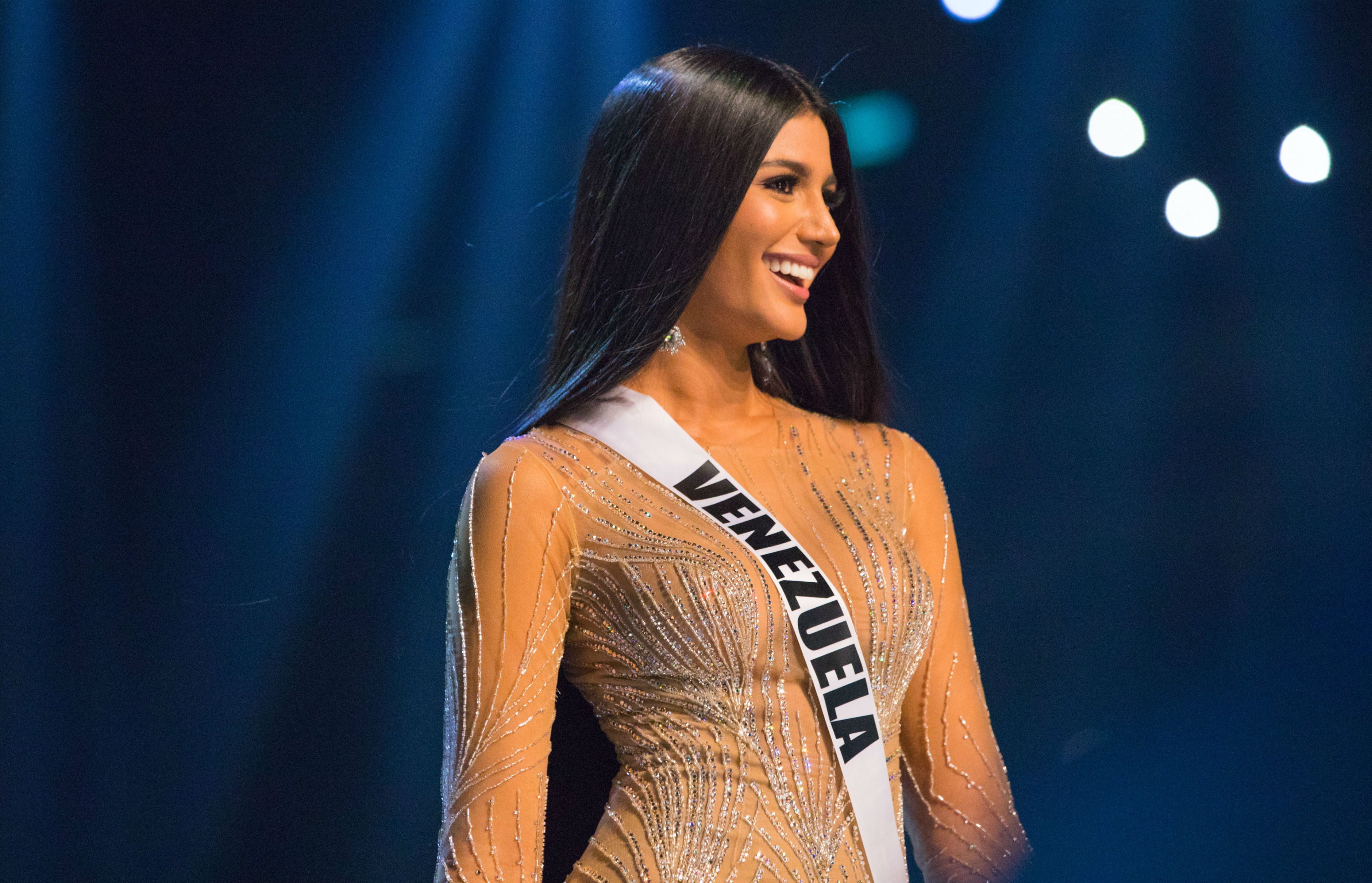 Isabella Rodrguez Crowned As Miss Venezuela 2018 The