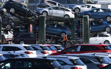Fearing No Deal Brexit Uk Carmakers Slam Brakes On Investment