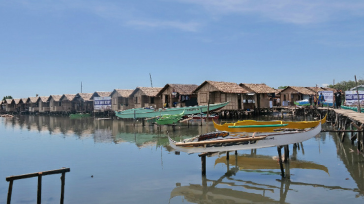 😎 Badjao houseboat. Badjao the Last Tribe of Mindanao Sea ...