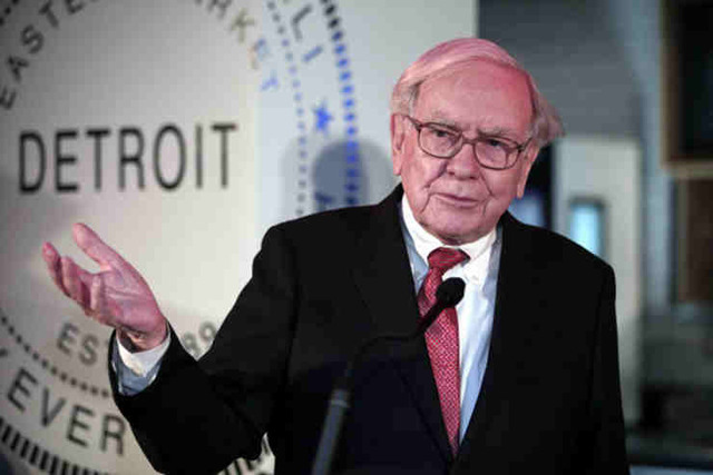 PICKING A SUCCESSOR: File photo of Warren Buffet, ranked by Forbes as the world's third richest man with a fortune estimated at $72.7 billion  