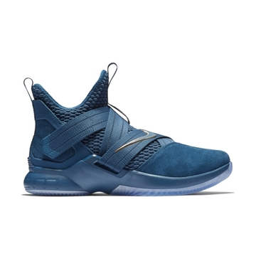 lebron james soldier xii