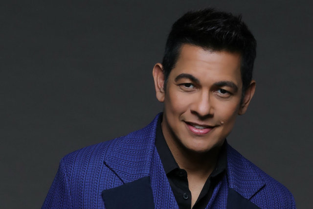 Gary V back in concert after health scare