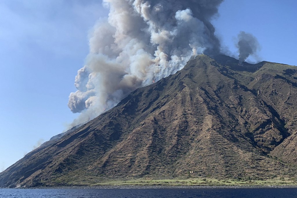 Italian Island Stromboli Clears Up Ash After Deadly Volcano Eruption