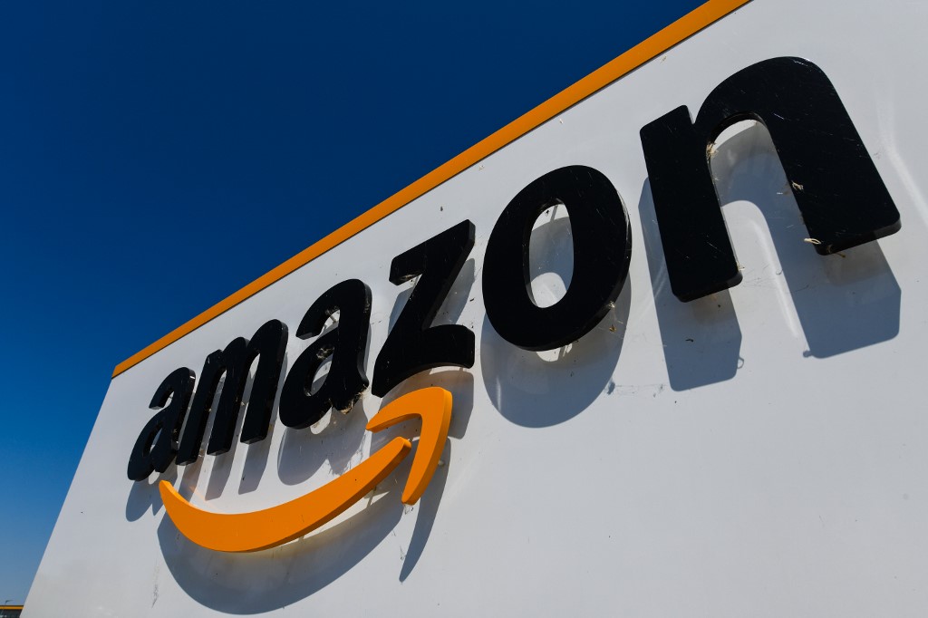 amazon-pays-a-price-for-one-day-delivery-as-profit-growth-slows