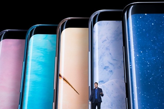 Enam fitur terbaru dari ponsel Samsung Galaxy S8