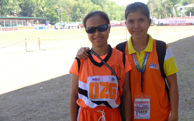 Watch Blind Athlete Clinches Gold At Palarong Pambansa 2017 Long Jump 2650