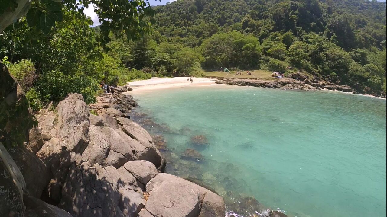 Menikmati eloknya Lhok Mata Ie, pantai tersembunyi di Aceh