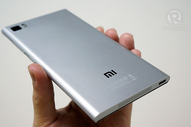 Mi 3 unboxing: High-end Android phone for less