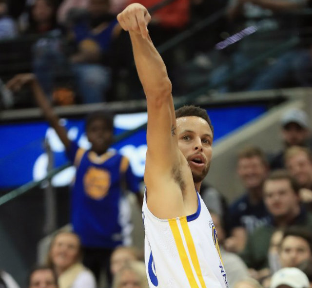 Steph Curry Sinks Game Winning 3 To Push Warriors Over Mavs 8338