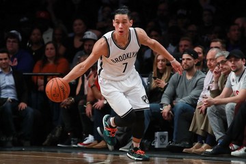 Jeremy Lin Suffers Ankle Sprain In Nets Loss To Mavs