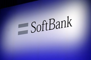 Japan S Softbank Group Soars On Listing Reports