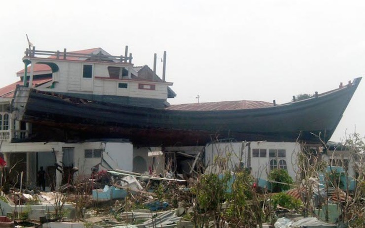 Korban tsunami Aceh: Terselamatkan perahu nelayan yang 