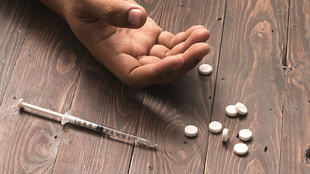 Drug overdoses driving down U.S. life expectancy health