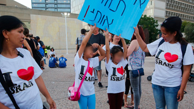 ISRAEL IS HOME. Filipino children carry a banner which reads in Hebrew 'Don't deport me' during a protest against deportation in Tel Aviv on August 6, 2019. Photo by Gil Cohen-Magen/AFP 