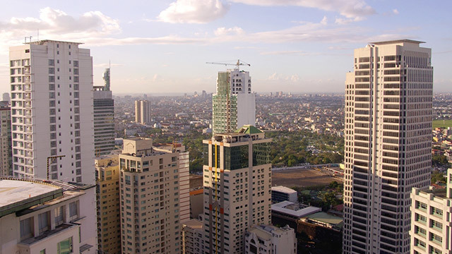 NO BUBBLE. “Right now, we believe that there is no asset bubble in the property sector," BSP Governor Amando Tetangco Jr. tells participants of the 2015 Public Governance Forum (which concluded Wednesday, October 21). File image from Shutterstock  
